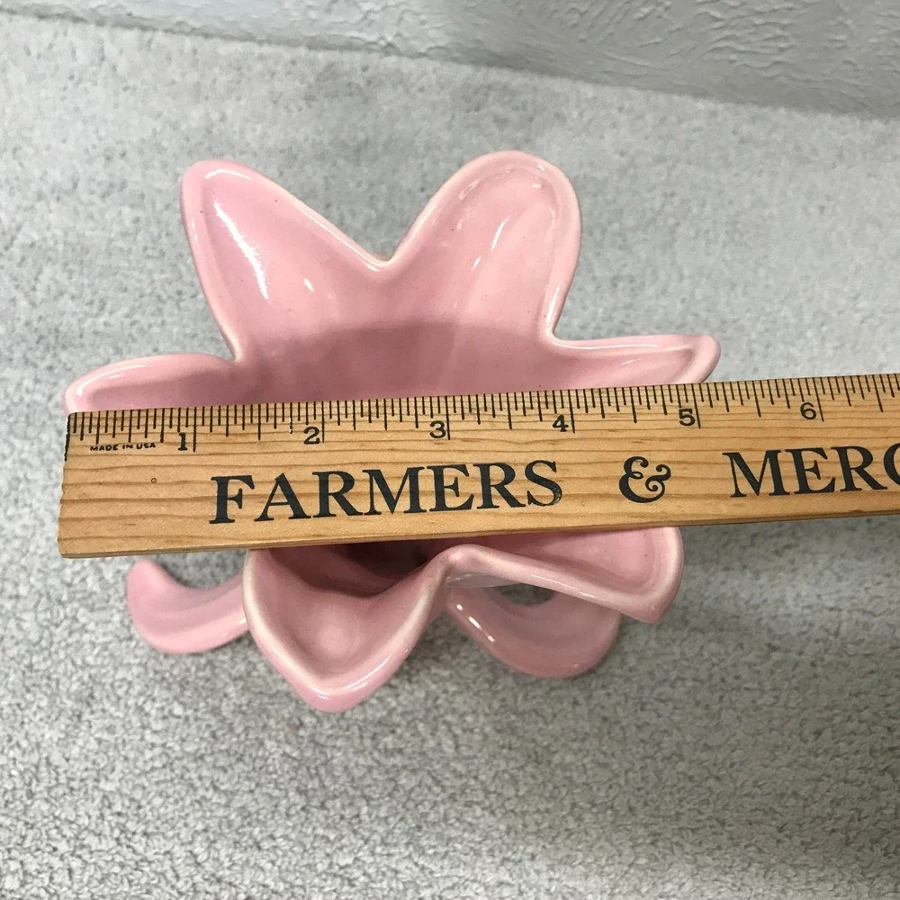 Vintage Ceramic Pink Lily Bud Vase MCM Art Deco Tripod Base Floral Decor 6in